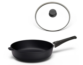 High-sided frying pan