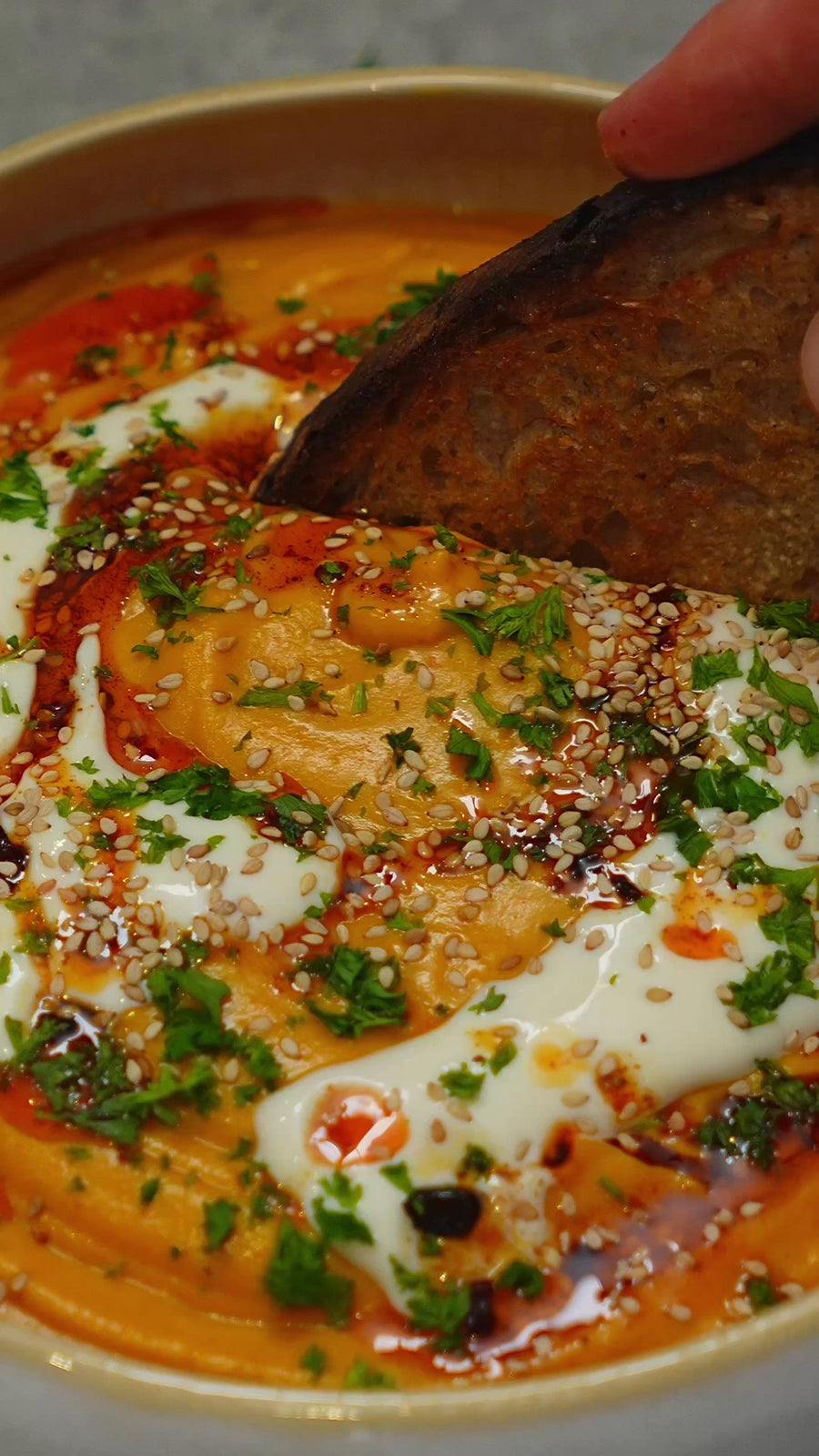 Vegan High Protein Kürbis-Suppe